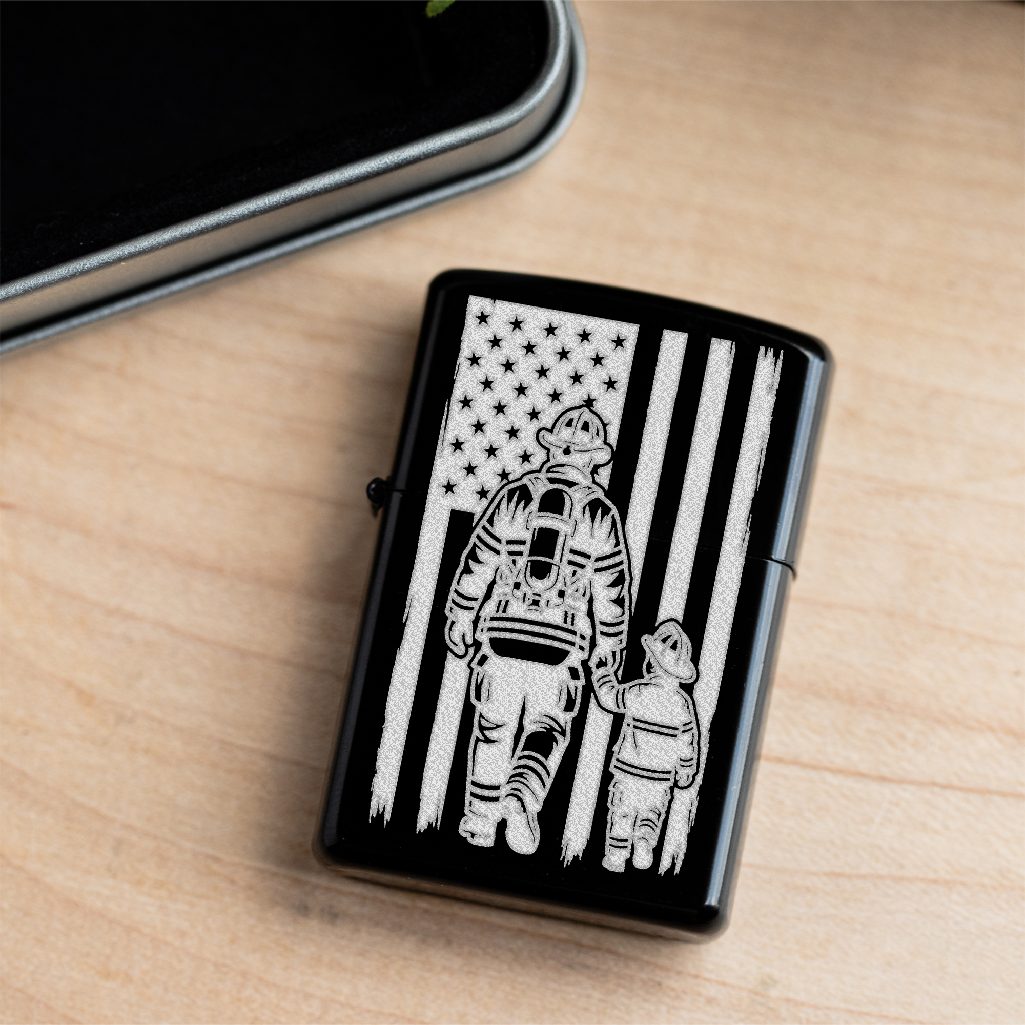 Engraved Lighter with Firefighter Design, Perfect Gift for Dads, Birthdays, and Anniversaries, Firefighter Father's Day Gift