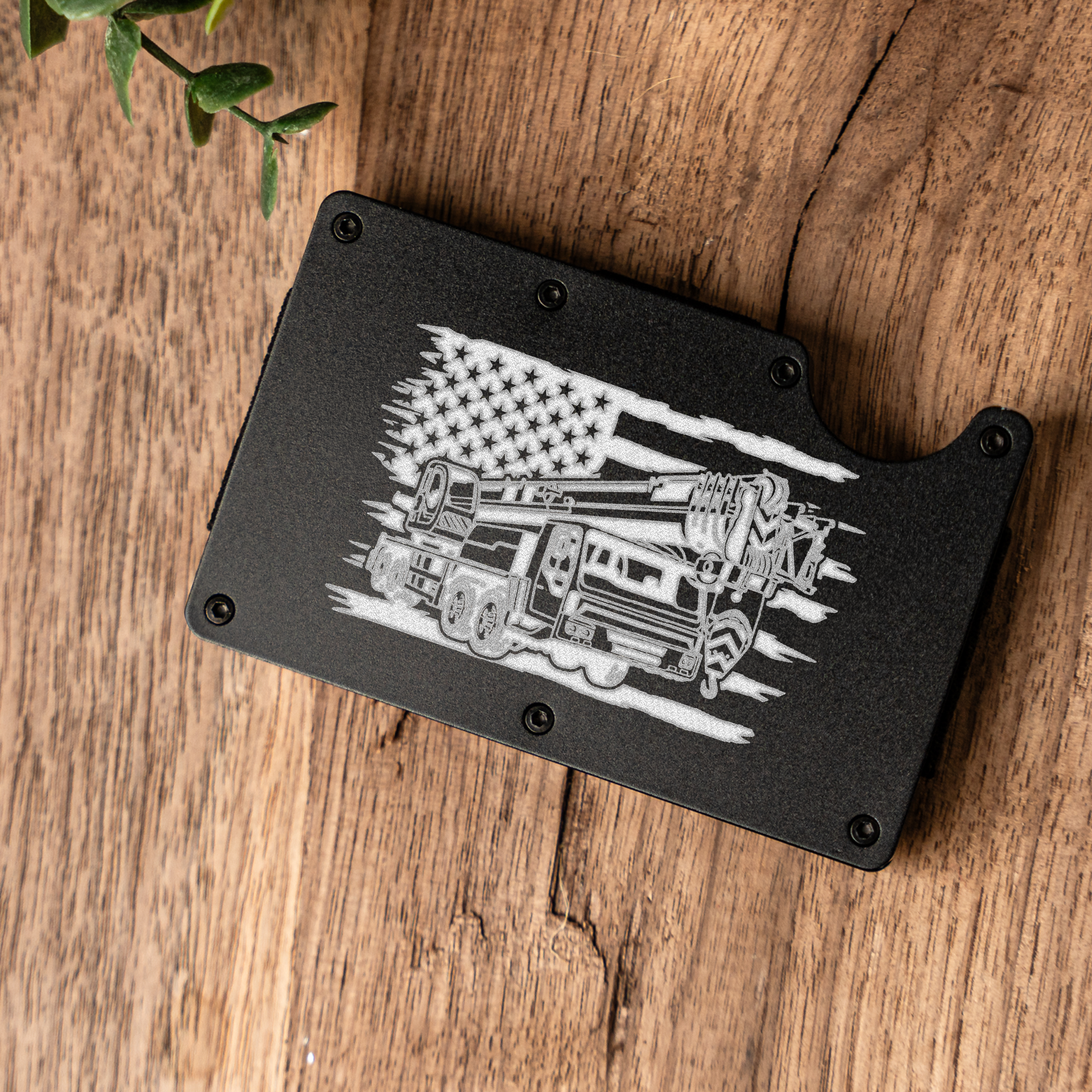 Construction Metal Wallet with American Flag and Crane Design, Durable and Stylish Card Holder, Construction Gifts, Engraved Metal Wallet