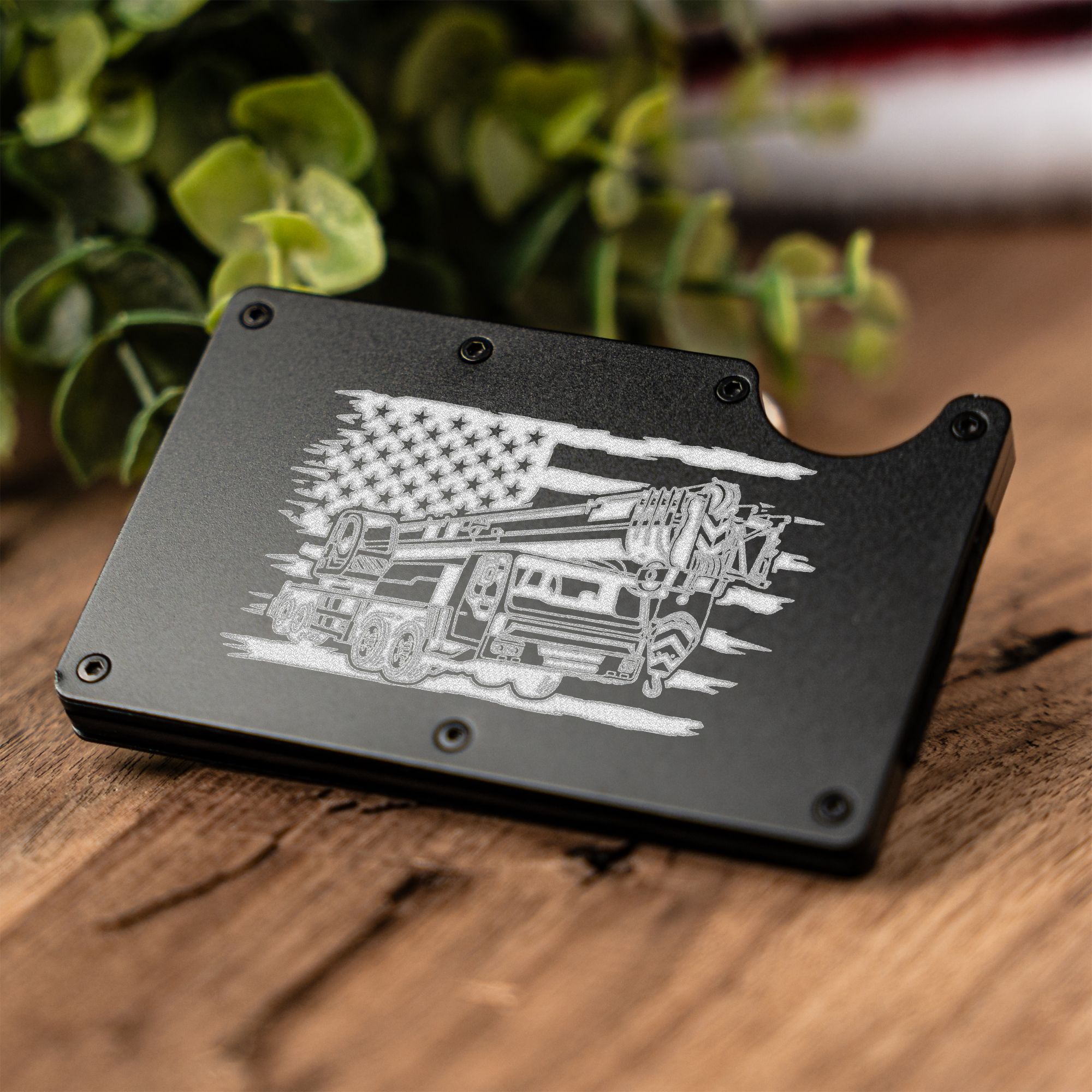 Construction Metal Wallet with American Flag and Crane Design, Durable and Stylish Card Holder, Construction Gifts, Engraved Metal Wallet